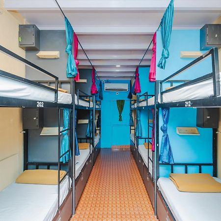 New Dormitory Afra Mumbai Exterior photo